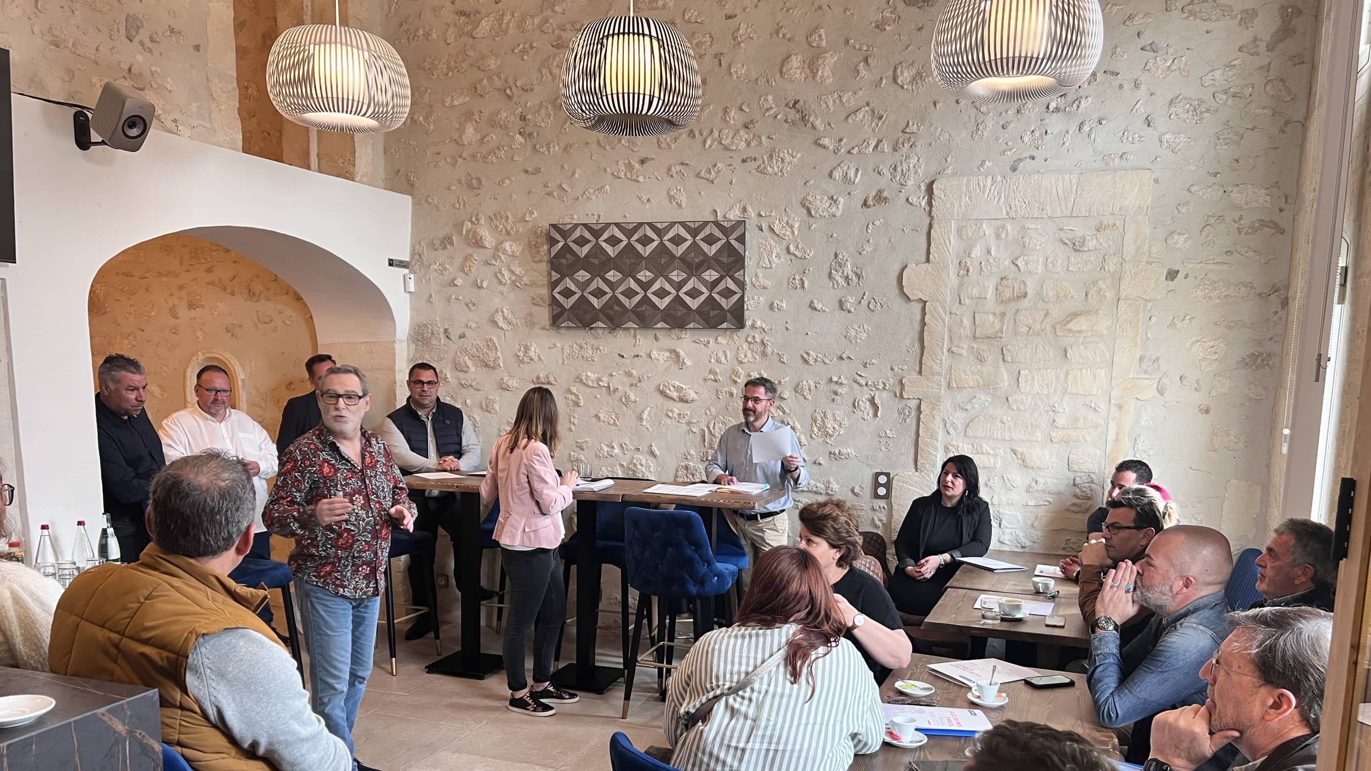 Rencontre des Associations de Commerçants du Pays d'Arles