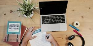 Commercialisation-Vente-Relation Clients